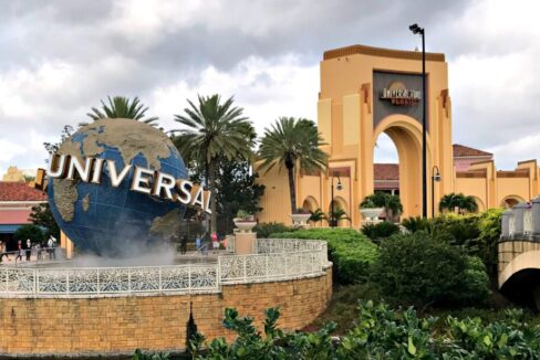 Universal-Studios-1024x613-2